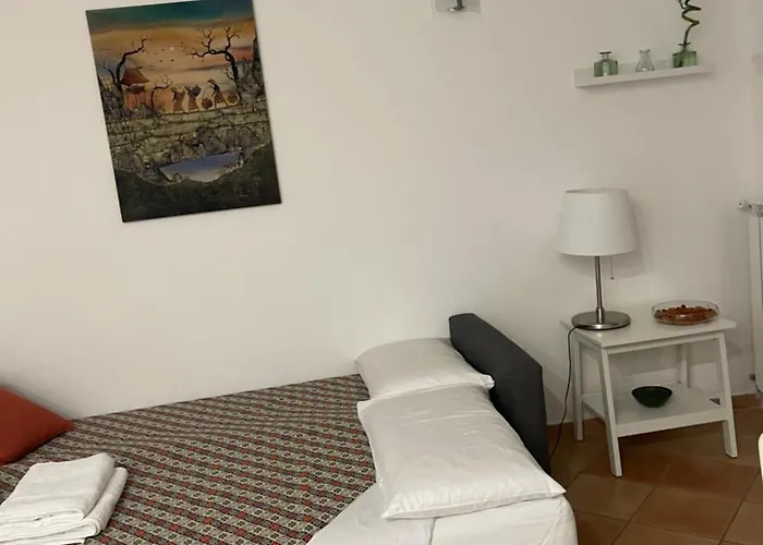 Plebiscito Around * Napoli